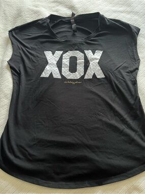 Betsey Johnson Performance XOX shirt